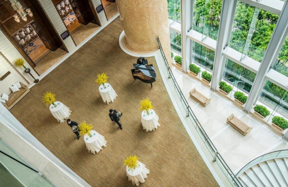 Four Seasons Hotel Hong Kong Image 16