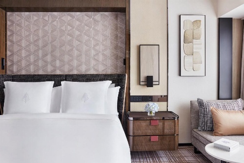 Four Seasons Hotel Hong Kong image 19