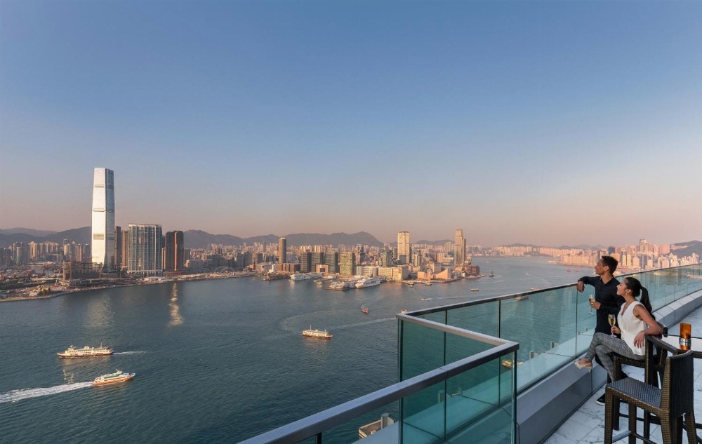 Four Seasons Hotel Hong Kong Main image