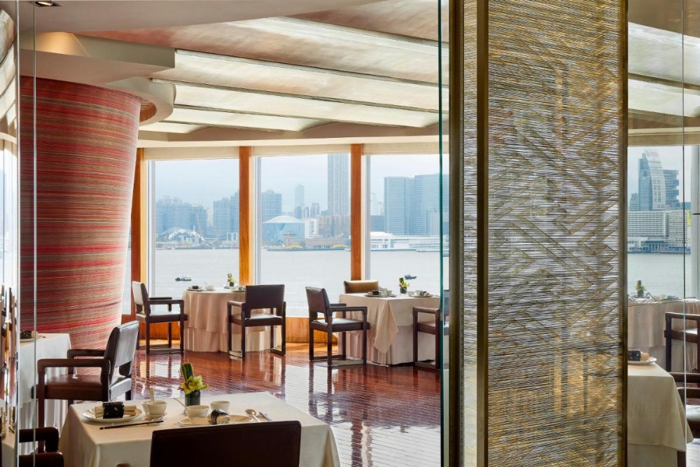 Four Seasons Hotel Hong Kong Image 38