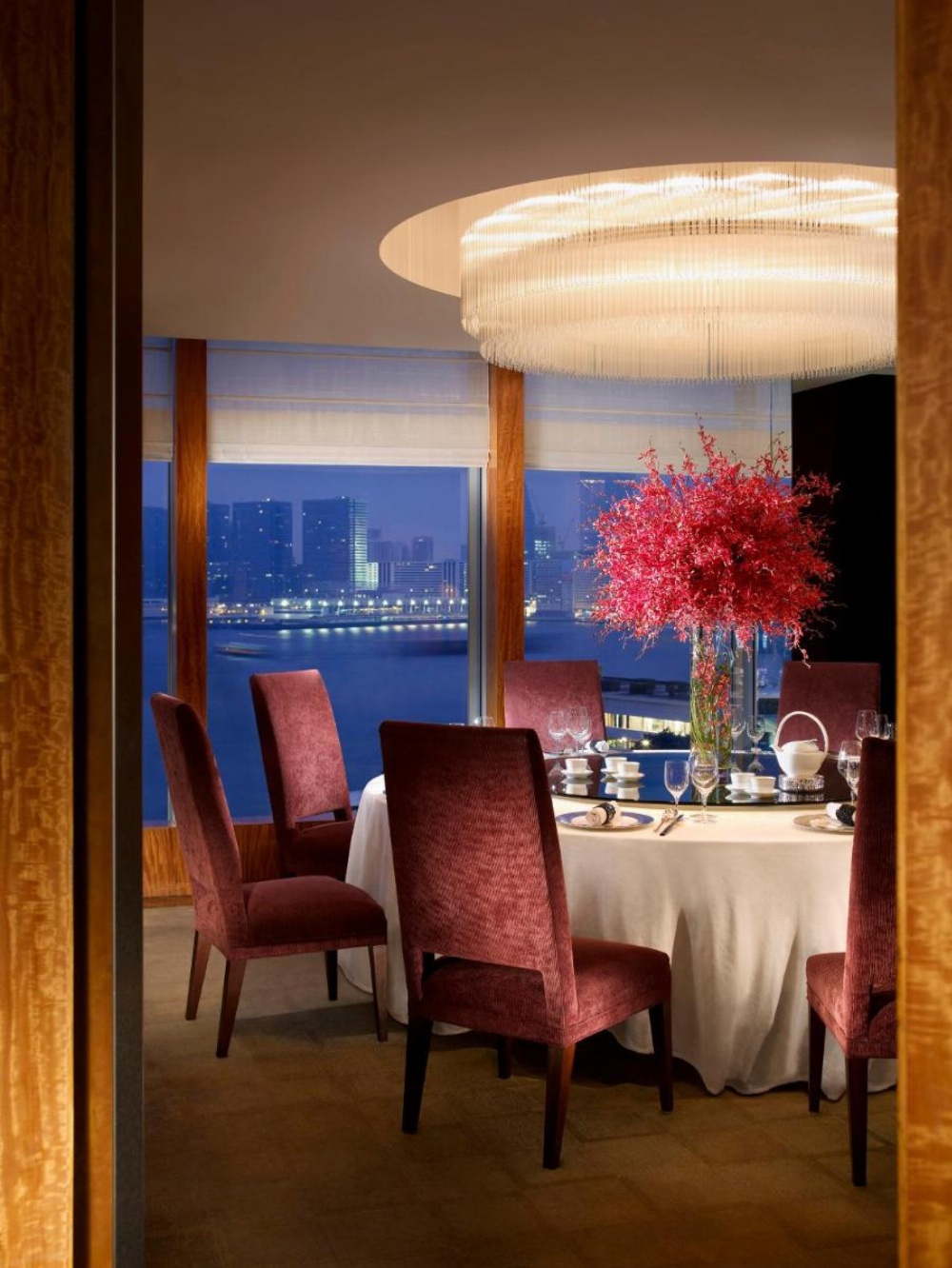 Four Seasons Hotel Hong Kong Image 7